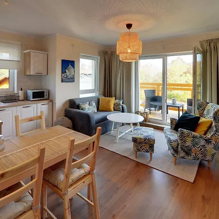 Gustowne Sun Seasons 24 Z Parkingiem W Szklarskiej Porebie By Renters Apartment Schreiberhau