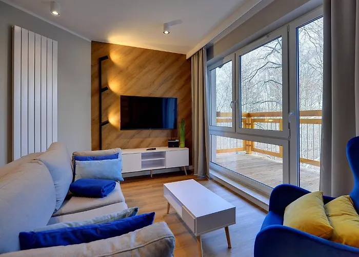 Gustowne Sun Seasons 24 Z Parkingiem W Szklarskiej Porebie By Renters Apartment Schreiberhau