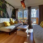 Gustowne Sun Seasons 24 Z Parkingiem W Szklarskiej Porebie By Renters Szklarska Poręba