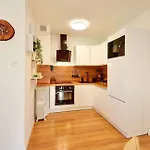 Διαμέρισμα Gustowne Sun Seasons 24 Z Parkingiem W Szklarskiej Porebie By Renters *