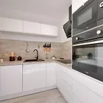 Διαμέρισμα Gustowne Sun Seasons 24 Z Parkingiem W Szklarskiej Porebie By Renters *