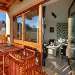 Gustowne Sun Seasons 24 Z Parkingiem W Szklarskiej Porebie By Renters Szklarska Poręba