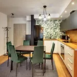 Gustowne Sun Seasons 24 Z Parkingiem W Szklarskiej Porebie By Renters * Szklarska Poreba