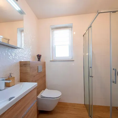 Gustowne Sun Seasons 24 Z Parkingiem W Szklarskiej Porebie By Renters *