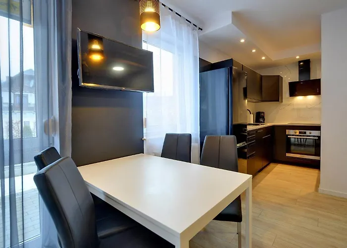 Gustowne Sun Seasons 24 Z Parkingiem W Szklarskiej Porebie By Renters Apartment *