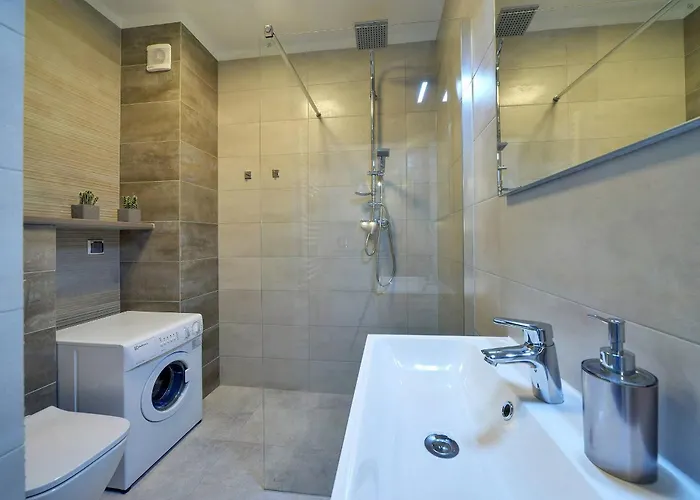 Gustowne Sun Seasons 24 Z Parkingiem W Szklarskiej Porebie By Renters Schreiberhau