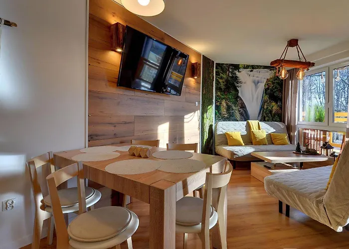 Gustowne Sun Seasons 24 Z Parkingiem W Szklarskiej Porebie By Renters * Schreiberhau