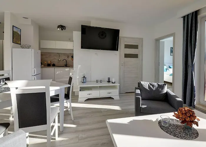 Gustowne Sun Seasons 24 Z Parkingiem W Szklarskiej Porebie By Renters Schreiberhau